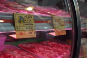 スーパーで買った肉を水洗いせずに使うやつがいるってマジ？ｗｗｗ