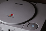 『初代プレステ』ってレトロゲームらしいぞ