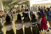 【乃木坂に越されました。】AKBメンバー『内容が発表されたら世間がもっと騒ぐと思う。正直放送してほしくない。推しのメンタルのサポートをしてあげて欲しい・・・』