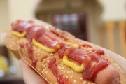 ハンバーガー屋さんは是非ホッドドッグも取り扱ってほしい