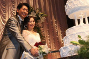 カープ大瀬良が浅田真由さんと結婚披露宴「お互いに支え合い」誓う　現役の鈴木誠也＆菊池涼介、OB黒田＆新井らも出席　総勢176名から祝福