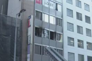 大阪ビル放火犯、死亡