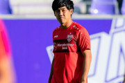 遠藤航、ヘディングの強さにドイツで高評価。“手本”にした3人の選手とは…