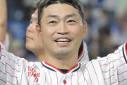 ヤクルト青木さん、“スーツのＡＯＫＩ”になって村上を祝福！