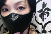 中島美嘉さん、「友人の手作り」布マスクをクールに着こなし