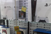 【画像】小売「他店巡りをしているとPS5コーナーの充実っぷりを特に感じている」