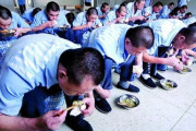 韓国人の反応「韓国軍の食事が刑務所の食事より酷い事が判明」→「韓国軍は刑務所の奴隷っすか？‥」