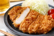 とんかつ、一口目はどこから食べる？？？
