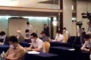 【大村ﾘｺｰﾙ会見】共同通信「天皇陛下を燃やす映像を侮辱と思うのか？」百田「その通り」有本「あなたの感想は？」→共同「・・・」