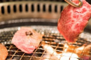 焼肉屋「13人の予約入ったら半数が子供。2時間も居座られ迷惑。子連れに冷たい？ふざけんな」