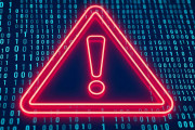 【悲報】広告を見るだけで未更新のiPhoneが感染する恐れ…正規サイト248件を攻撃の配信網に悪用「画面をスクロールしているだけで感染している」