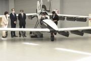 「空飛ぶクルマ」または道を走れる飛行機…岸田首相が最先端技術を視察！