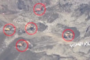 【動画】露天掘りの鉱山の重機に対戦車ミサイルを発射するシーフ派。イエメン紛争。