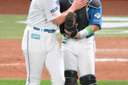 日本ハム先勝！斎藤友貴哉の１６０キロ連発に球場どよめく　抑えで圧巻の三者凡退