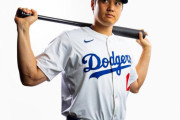 大谷翔平の“スケスケパンツ”姿が話題に、賛否両論の新ユニフォームに対する海外の反応