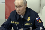 【緊急速報】露プーチン大統領、北方領土を“初”訪問　択捉島の水産加工場を視察
