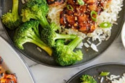 【朗報】アメリカ人「和食最高～！和食と言ったら『TERIYAKI』だよな！！！」✟