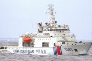 尖閣諸島沖の日本領海に中国海警局船2隻が侵入、日本漁船に接近する動きに海保巡視船が間に入る…海上保安本部が警戒強化！