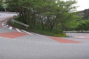 峠の走り屋だが車潰すの怖くなってもうマトモに走れなくなった