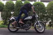 やっぱバイクはキック始動だよな