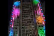 【悲報】都庁のプロジェクションマッピング、下品さが加速するｗｗｗｗ