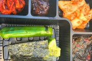 キムチと海苔だけ「これで1200円？」韓国・障害者体育大会で粗末弁当…批判殺到、自治体が謝罪