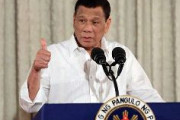 ドゥテルテ大統領、対麻薬政策批判の放送２局に放送停止命令。これは正しい。