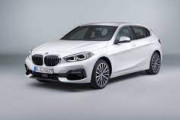 BMW1シリーズ2020年式300万中古をローンで買うのはありか？
