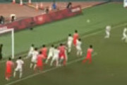 韓国DF、メキシコ戦でマーカーに頭突き　試合は韓国惨敗
