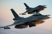 ウクライナに到着したF-16戦闘機に「最新鋭の武装も付ける」と米高官！