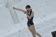 【画像】アイドルが雪まつりに水着で登場、ネットで“バズリ”も運営謝罪ｗｗｗｗｗｗｗｗｗｗ