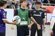 【横浜FC】痛い珍事…ベンチの三田啓貴が１発レッド　理由は判定に抗議の際のレフェリーへの接触