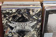 【海外】アメリカの店でBABYMETALのアルバムを見たのは初めて