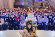 コスプレイヤーえなこさん、26歳のバースデーパーティーの写真を公開　これがえなこのファンだ！