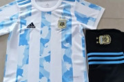 アルゼンチン代表の新ユニフォームが酷評！空色と白色の迷彩柄「氷が溶けているよう」