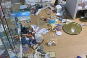 外国人「地震で日本人のフィギュアが壊滅、同じコレクターとして凄く悲しい…」