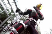 平成一期の仮面ライダーはシリアスだけど特に555はたっくんがオルフェノクを倒す度何を思ってたのか考えるとゾッとするよな