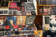 【海外】海外ファンのBABYMETALコレクション