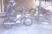 【動画】バイクはこんなに簡単に盗まれる。クロスカブ盗難被害の瞬間。