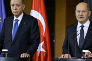 トルコ大統領、イスラエル批判に反ユダヤ主義の意図なし　(ドイツ首相共同会見)