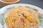 ワイが作ったチャーハンより冷凍チャーハンのが100倍美味くて泣いた😢
