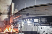 ◆悲報◆111年目で初めて降格したサントスFCのサポーターが暴動！バス、乗用車に放火しまくり地獄絵図