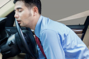 居眠り運転経験者ちょっと来て本当に意識飛ぶの？？