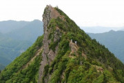 イッテQで女芸人たちが四国を旅行してノーマスクで石鎚山登山してた。テレビ番組収録はビジネス扱いで他県に行って登山してもいいのかよ !?