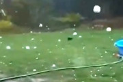 【1.3万コメ】海外の雹（ひょう）がいくらなんでもデカすぎる(@_@;)