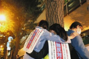 【東京新聞】「憤りしかない。民主主義がない」神田警察通りのイチョウ並木伐採、市民30人が抗議活動ｗｗｗｗｗ