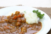 【悲報】ワイ「カレーは野菜たっぷりやし、毎日食べてたら健康になるやろ！」 → 結果ｗｗｗｗｗｗｗｗ