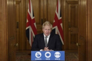 【!?】イギリスの都市封鎖を決めた首相、「科学的助言に屈してしまった」と謎の批判をされてしまう