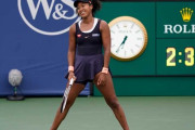 大坂なおみがテニス大会準決勝を棄権　黒人差別に抗議を示すため