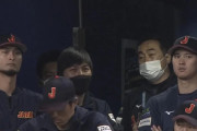 海外「何故そこに？」大谷とダルと共に佐々木の投球を見守る日本人に海外興味津々！（海外の反応）